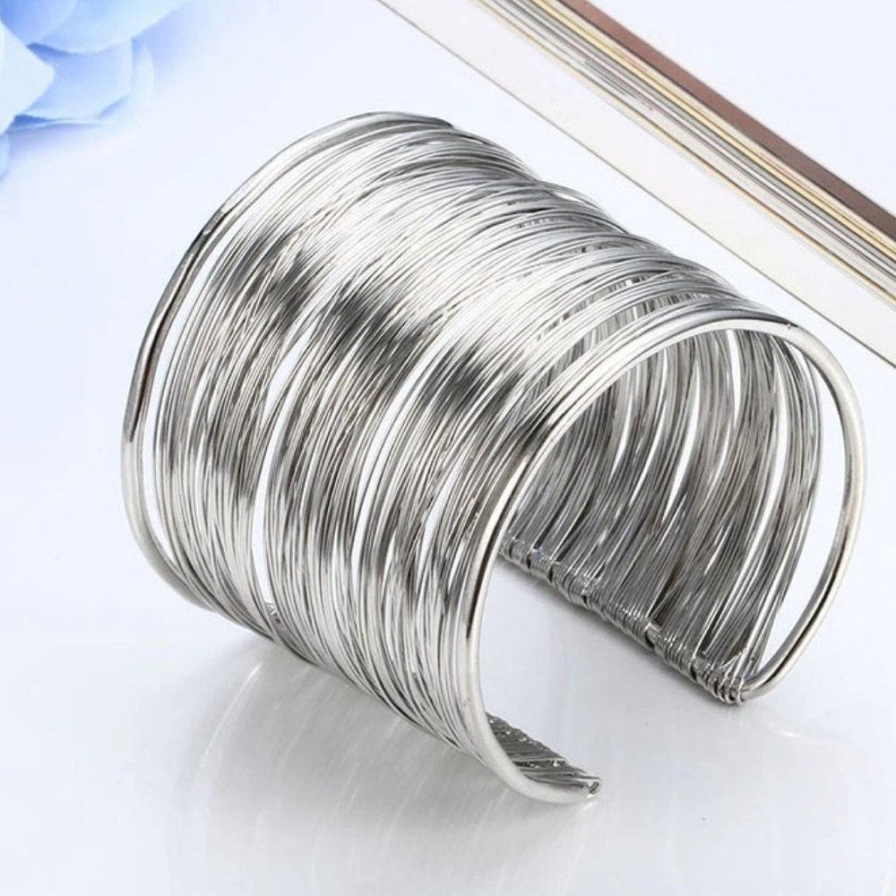 ❤️ NEW Silver-tone Wire Wrap Cuff Bracelet 2 1/4"  Show Stopper - Picture 2 of 5